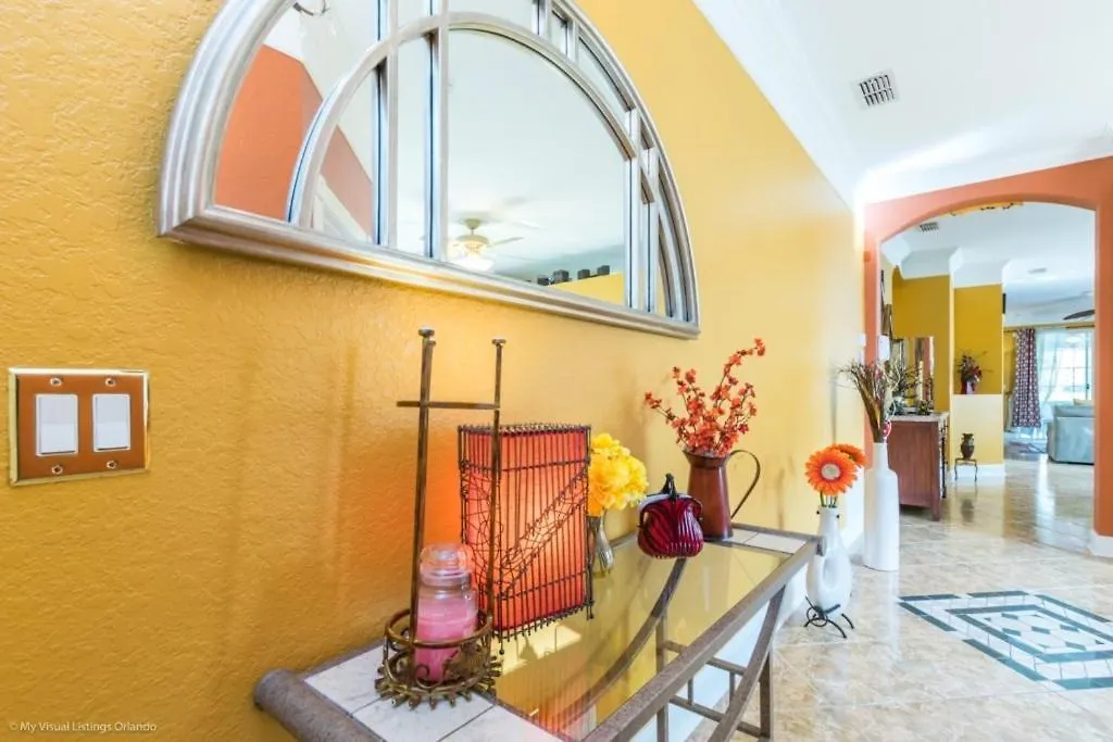 Southern Charm 4 Bed & 2 Bath Private Pool Home Villa Davenport