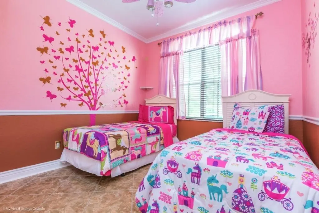 Southern Charm 4 Bed & 2 Bath Private Pool Home Villa Davenport