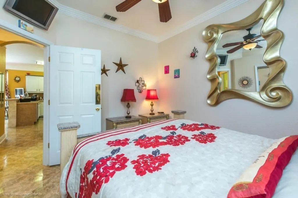 Southern Charm 4 Bed & 2 Bath Private Pool Home Villa Davenport